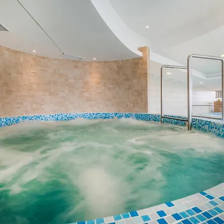 Myflat Club 218 Belvedere Wellness Apartment Siófok